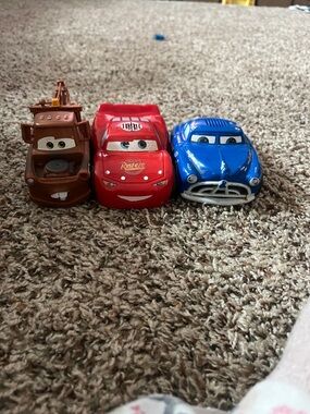 Disney cars Vehicle Bundle – Red, Blue, Brown